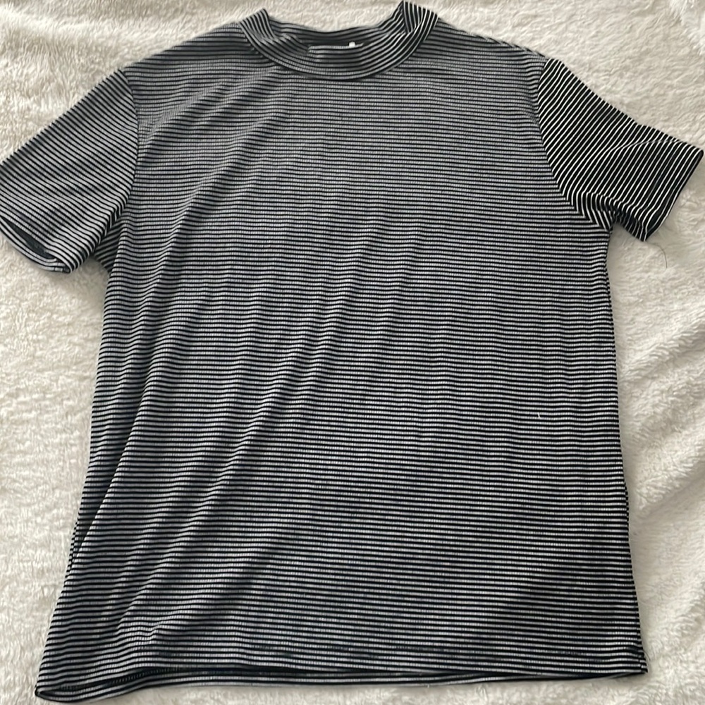 Black and white Tee